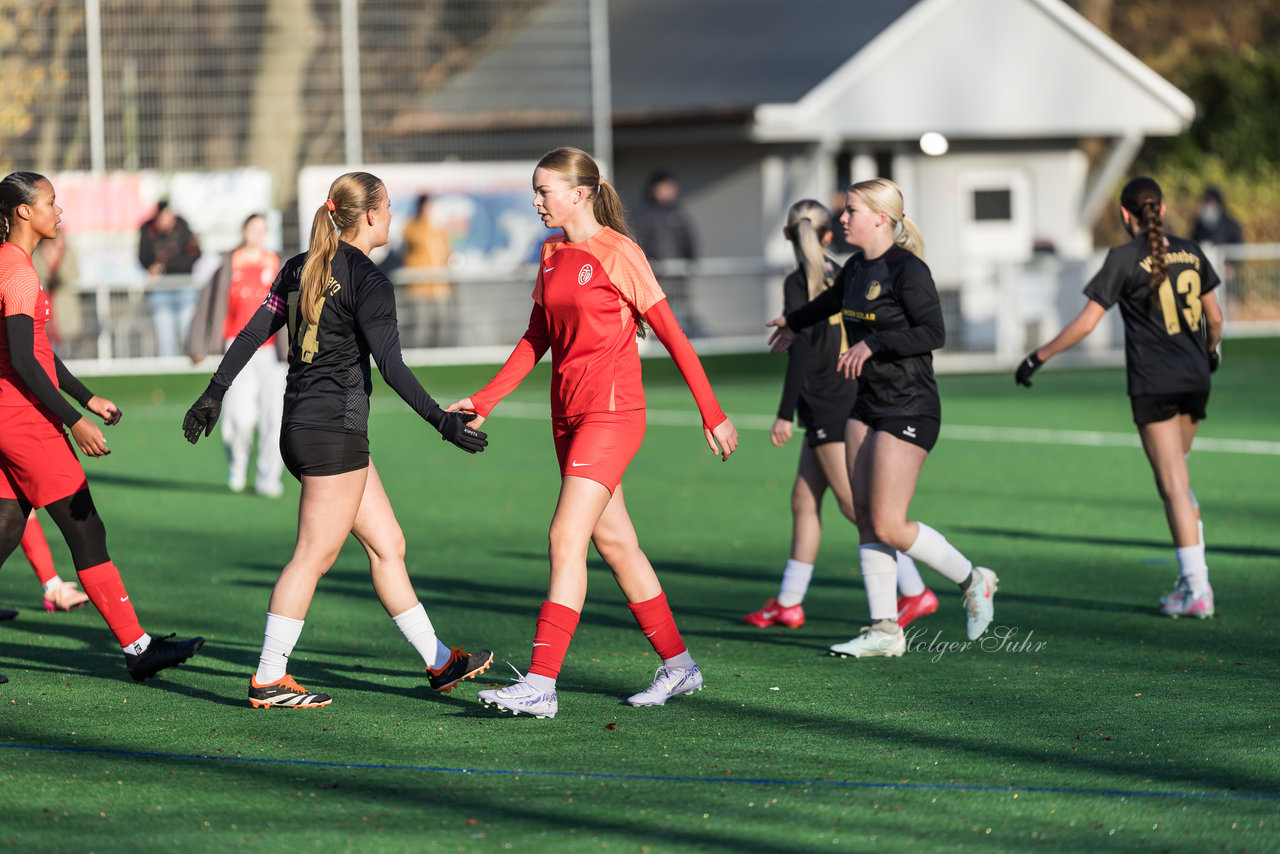 Bild 423 - wBJ VfL Pinneberg2 - Eimsbuttler TV 3 : Ergebnis: 5:0